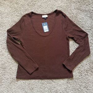 Universal Thread Long Sleeve Scoop Neck Top — Chocolate Brown